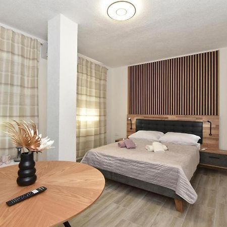 Jeta Studio & Rooms Zadar Extérieur photo