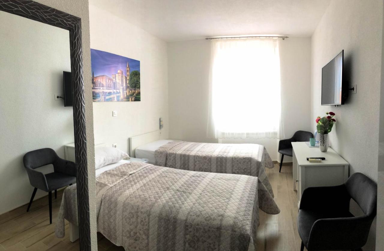 Jeta Studio & Rooms Zadar Extérieur photo