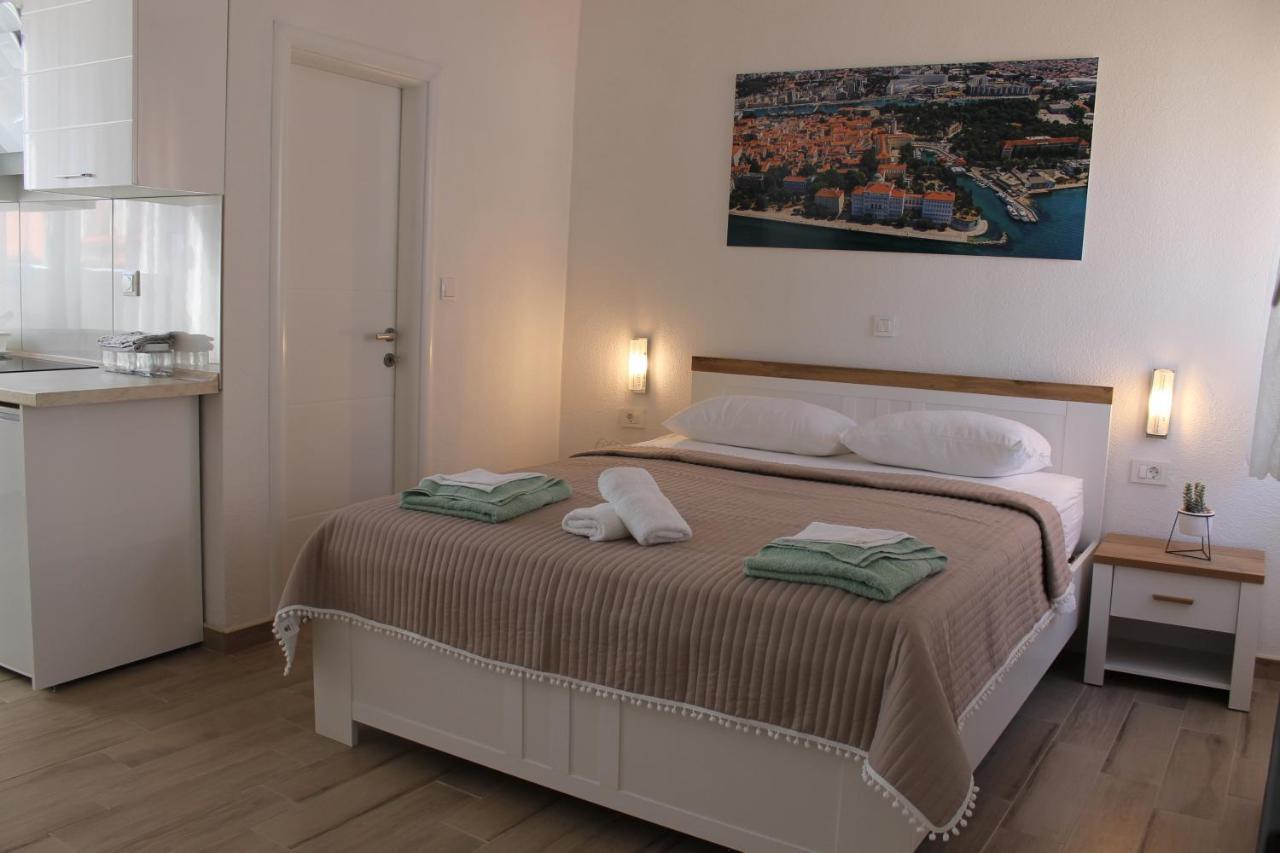 Jeta Studio & Rooms Zadar Extérieur photo